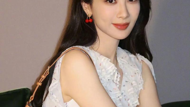 杨紫《生命树》《家业》双剧登央视东方卫视，新晋扛剧女王锋芒毕露